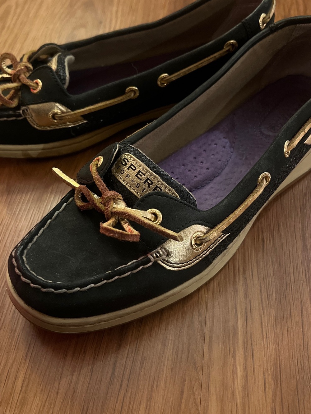 Sperry Top-Sider Women’s Black & Gold Glitter Boat Shoes – Size 9M